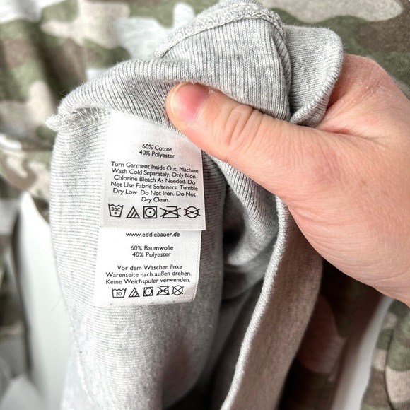Eddie Bauer Legend Wash Crewneck Sweatshirt Allover Camouflage Print Size Small - Picture 8 of 15